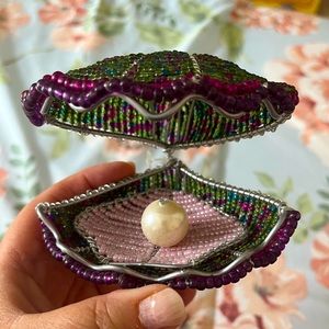 Lovely clam shell art trinket with pearl- great gift-new with tags!